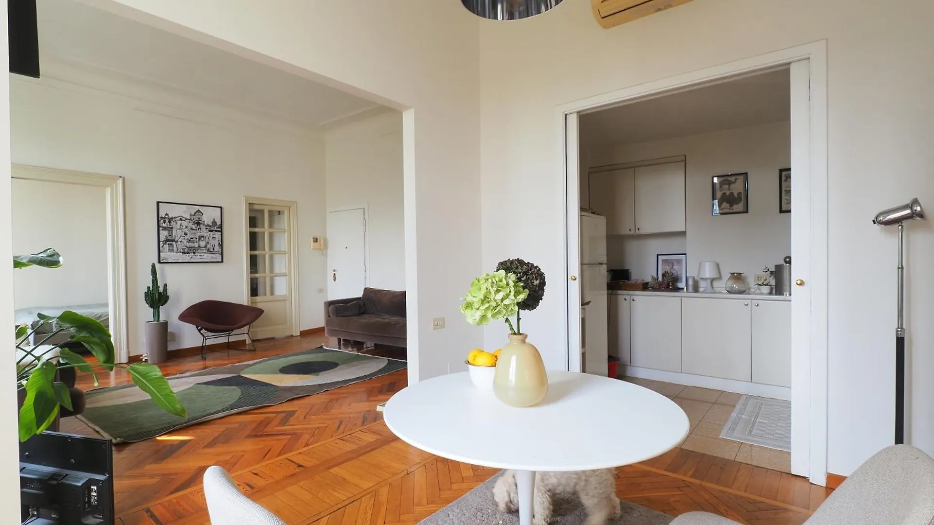 Piano Alto Vista Sul Parco Apartment Milan
